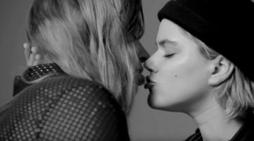 #tbt: el "First Kiss" de Soko con una desconocida