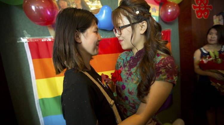 China cierra Rela, aplicación de citas para lesbianas