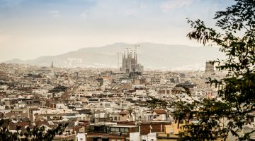 Barcelona - homenaje al Gayexample