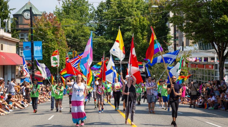 Partidos políticos quedan fuera del Orgullo